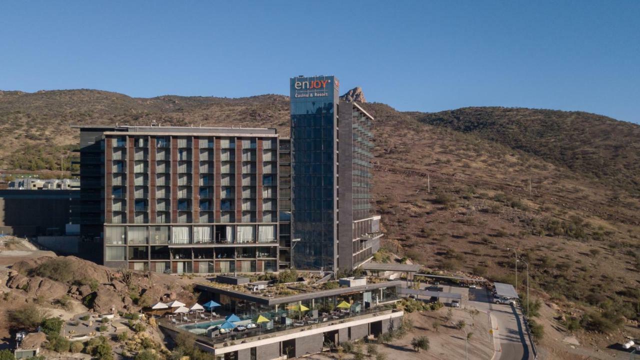 Enjoy Santiago Hotell Los Andes Exteriör bild